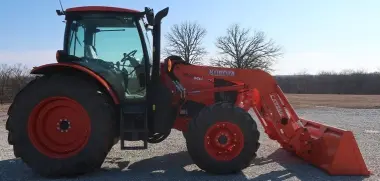 2017 Kubota M6-141