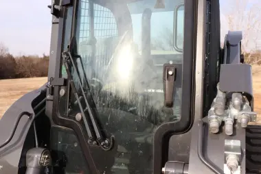 2017 New Holland L230