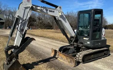 2018 Bobcat E421