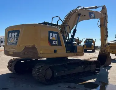 2018 Caterpillar 323
