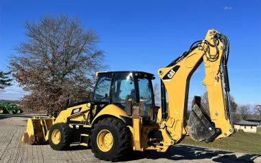 2016 Caterpillar 450F