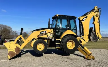 2016 Caterpillar 450F