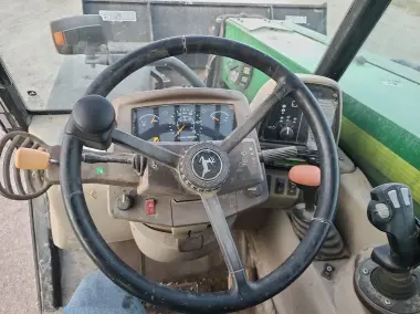 2006 John Deere 3420