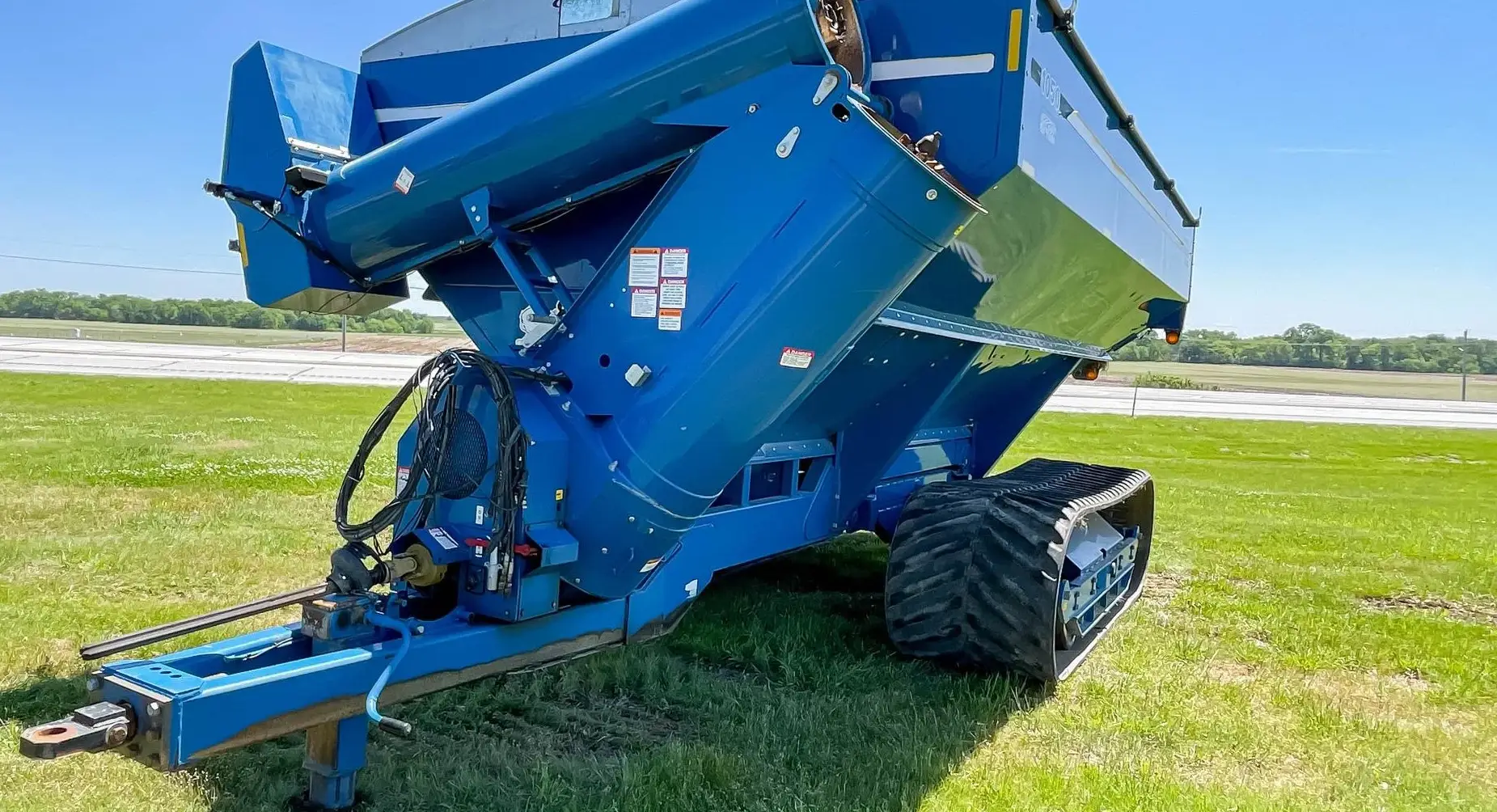 2012 KINZE 1050